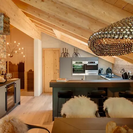 High 7 Penthouse, - Sleeps 8 * 체르마트